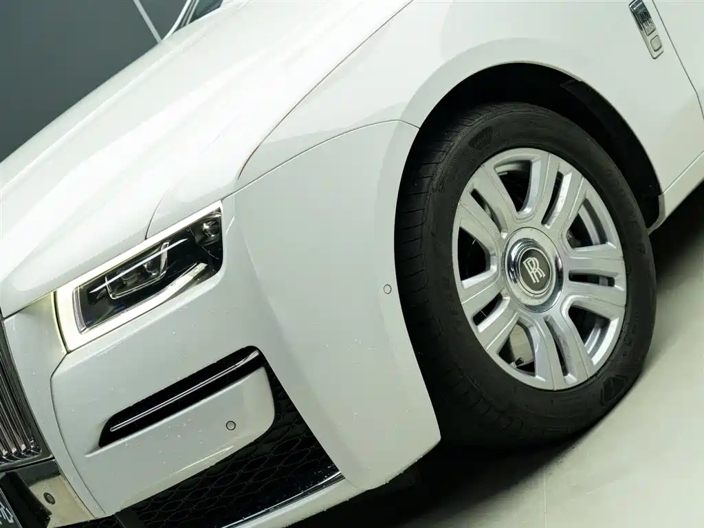 Rolls-Royce Ghost 2022