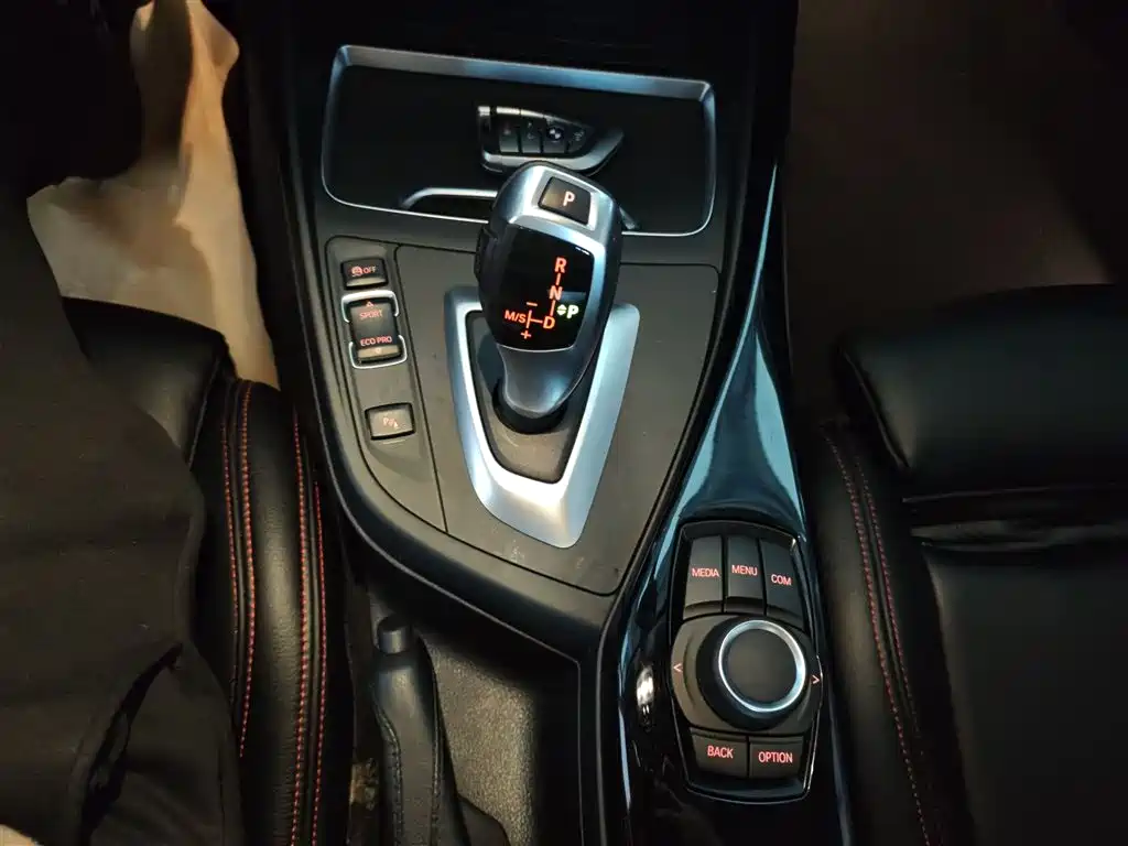 BMW 2 Series 2018 — фото 11