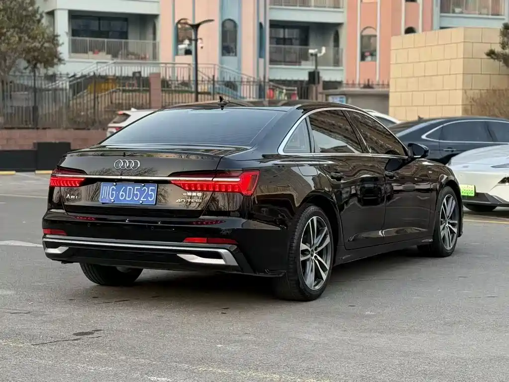 Audi A6L 2023 — фото 4