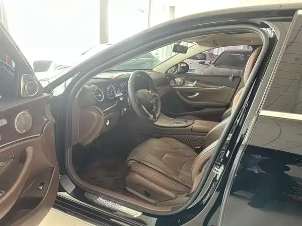 Mercedes-Benz E-Class 2018