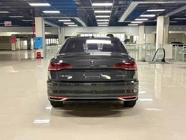 Volkswagen Bora 2021