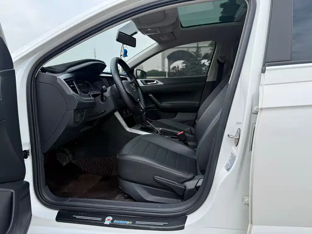 Volkswagen Polo 2021