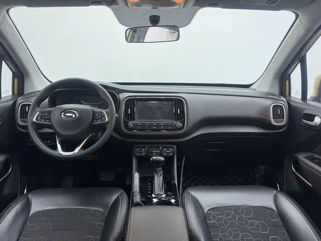 GAC Motor Trumpchi GS3 2019 — фото 20