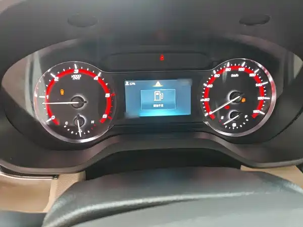 Maxus V90 2023