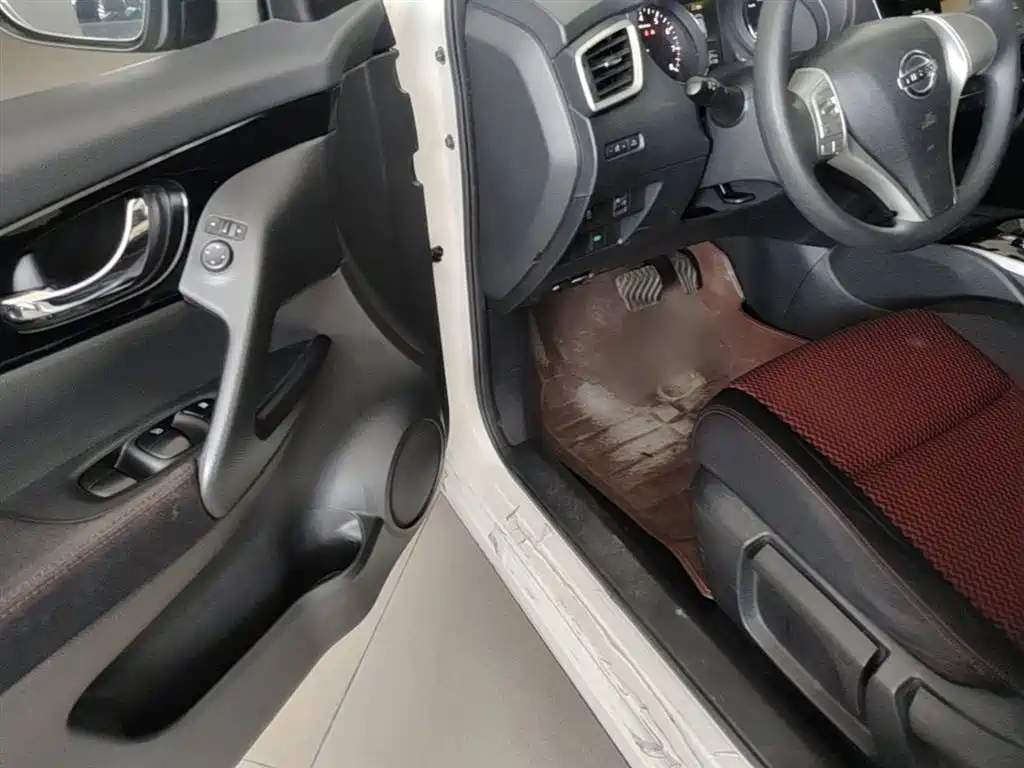Nissan Qashqai 2016 — фото 16