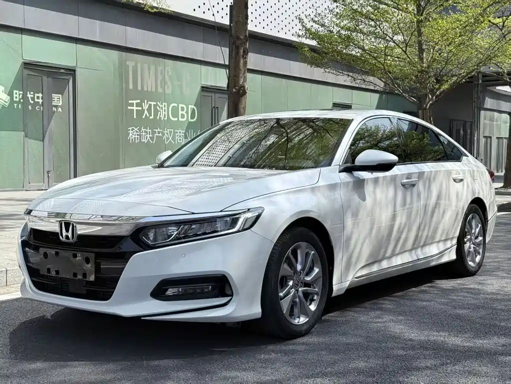 Honda Accord 2021 — фото 3