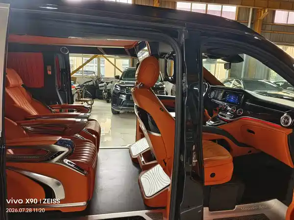 Mercedes-Benz Vito 2024