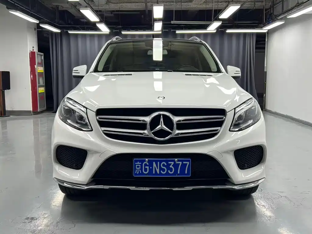 Mercedes-Benz GLE 2016 — фото 2