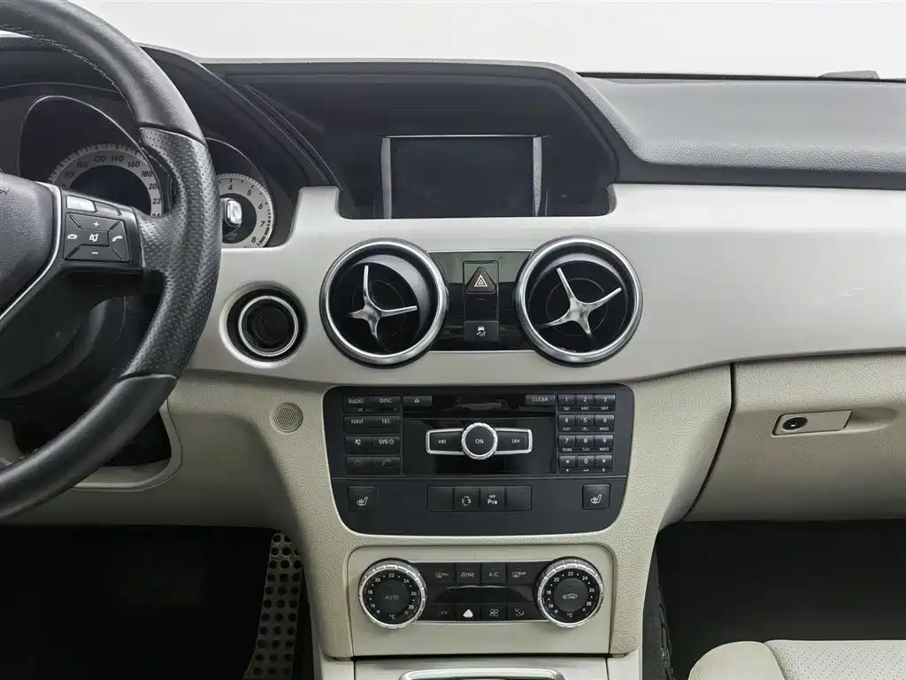 Mercedes-Benz GLK-Class 2014 — фото 12