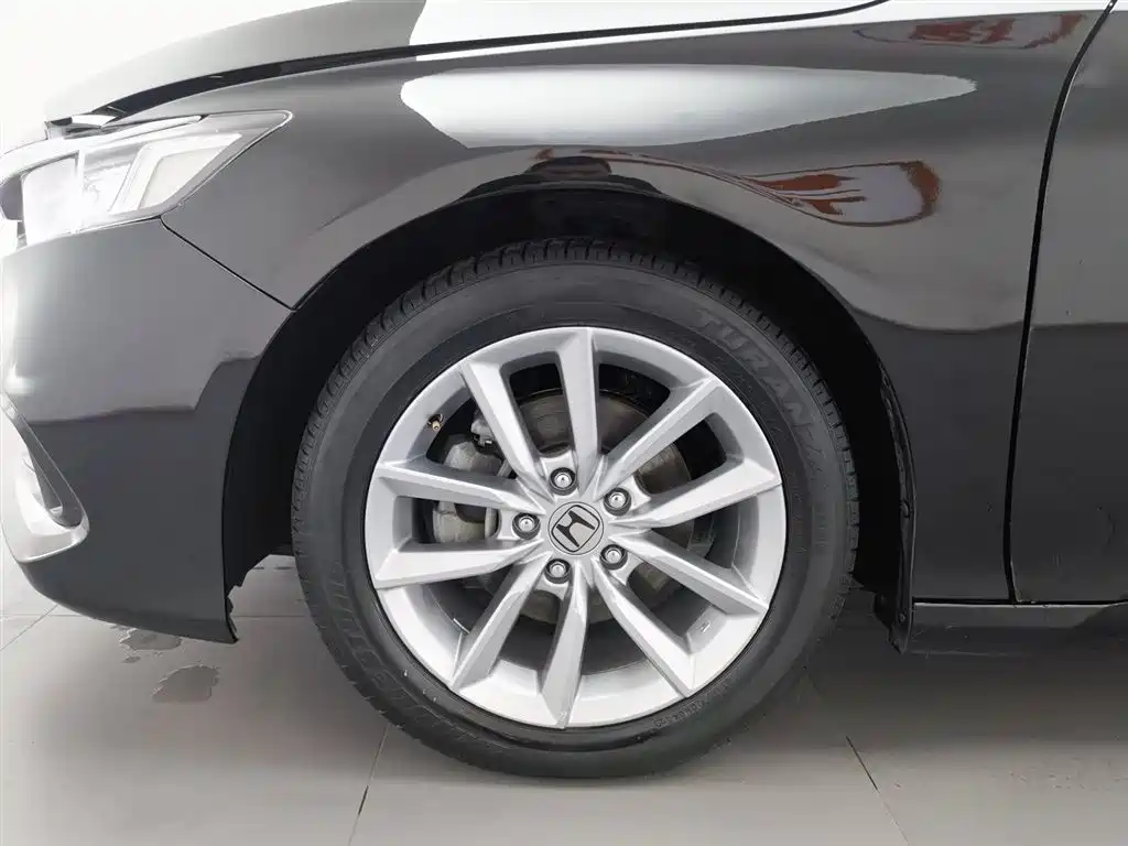 Honda Accord 2022 — фото 17
