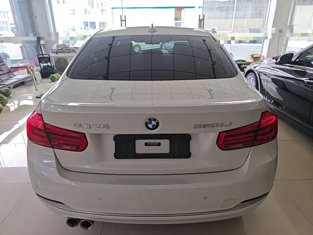 BMW 3 Series 2019