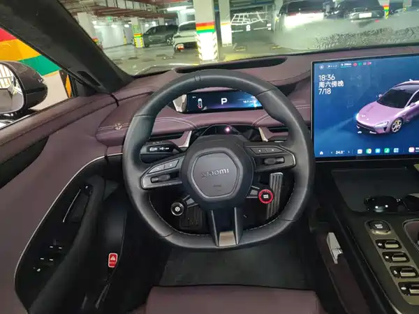 Xiaomi SU7 2024