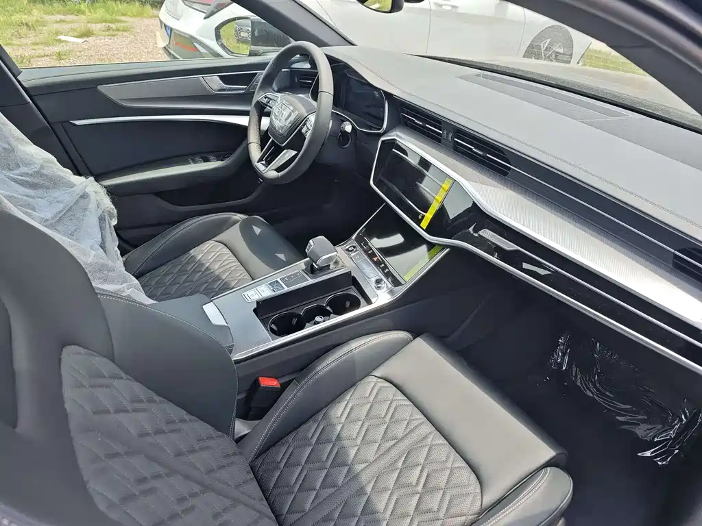 Audi A6L 2026 — фото 7