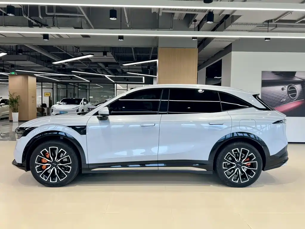 Zeekr 7X 2025