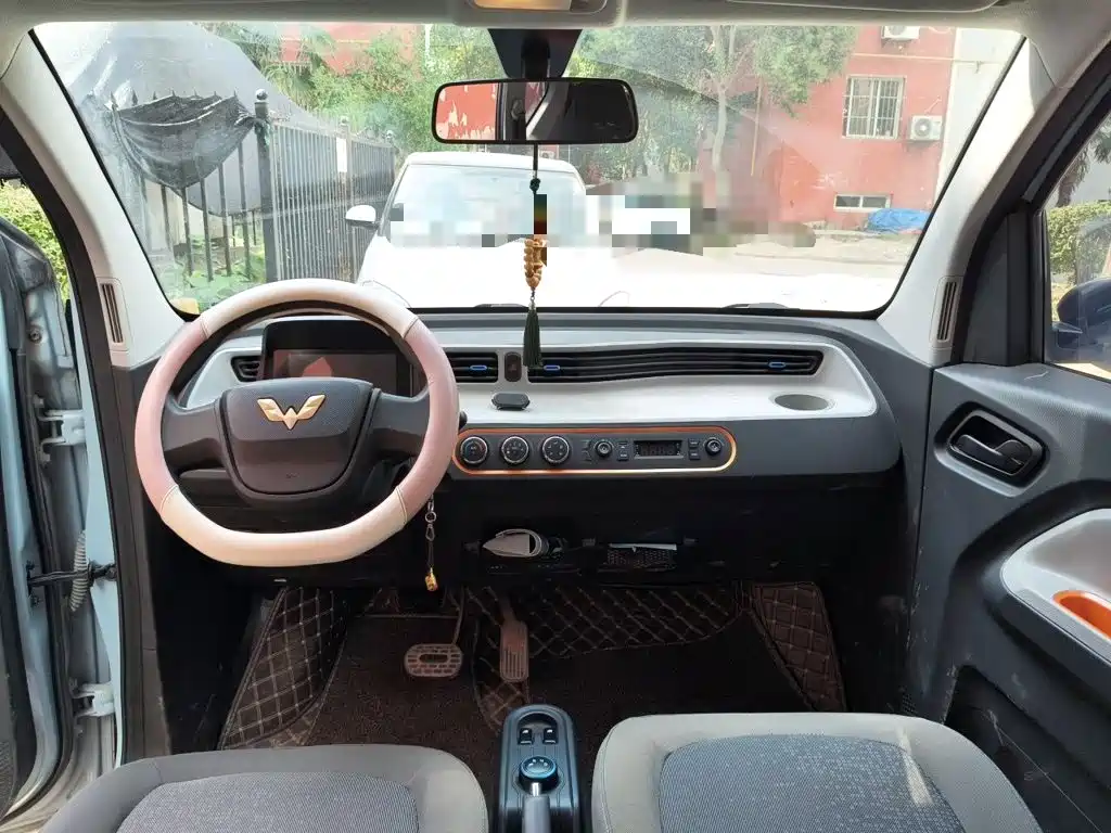 Wuling MINIEV 2020