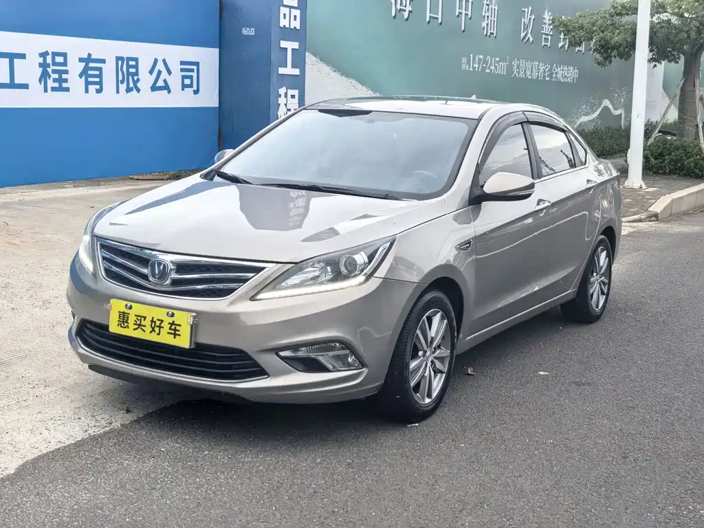 Changan Eado 2017 — фото 1