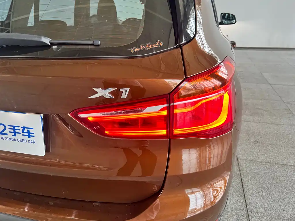 BMW X1 2016 — фото 10