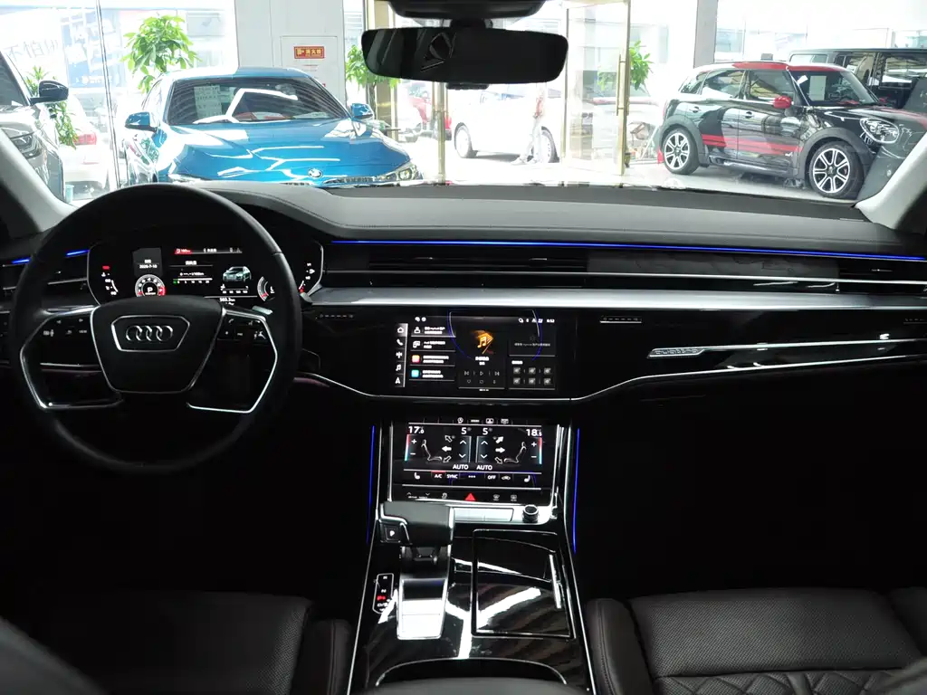 Audi A8 2021