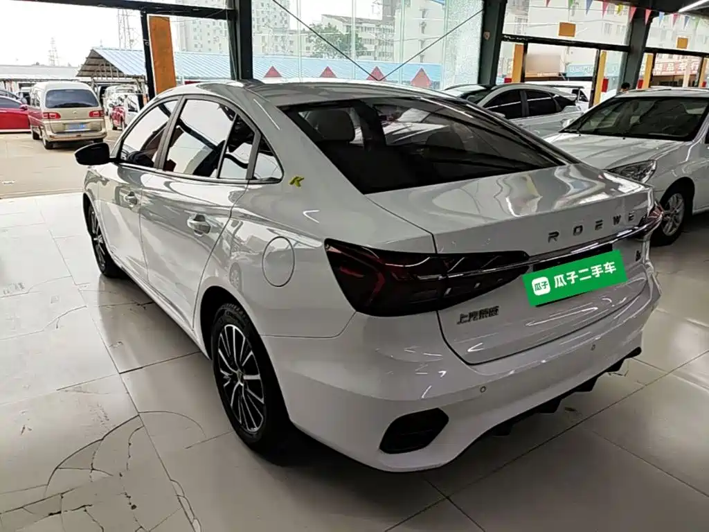Roewe i5 2021