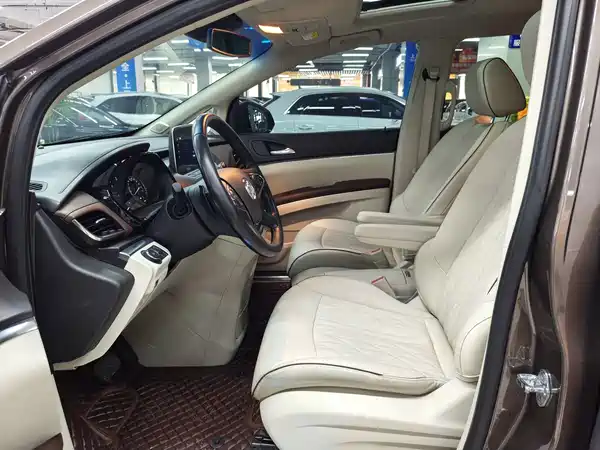 Buick GL8 2022