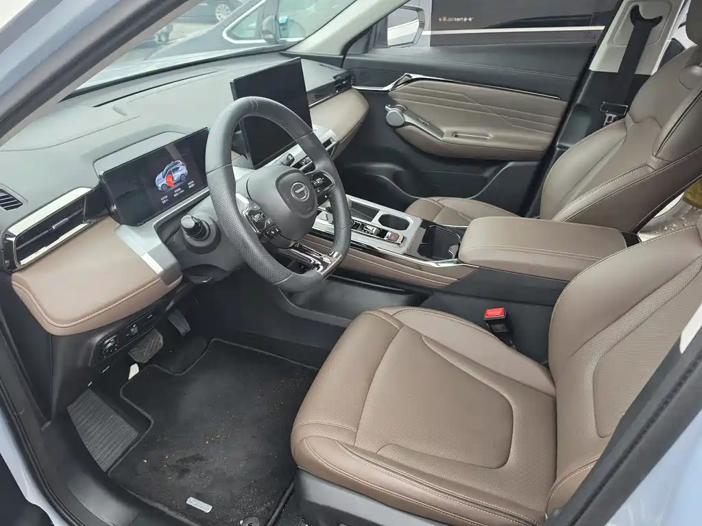 GAC Trumpchi GS4 2024 — фото 3