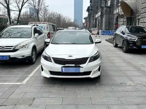 Kia K4 2017