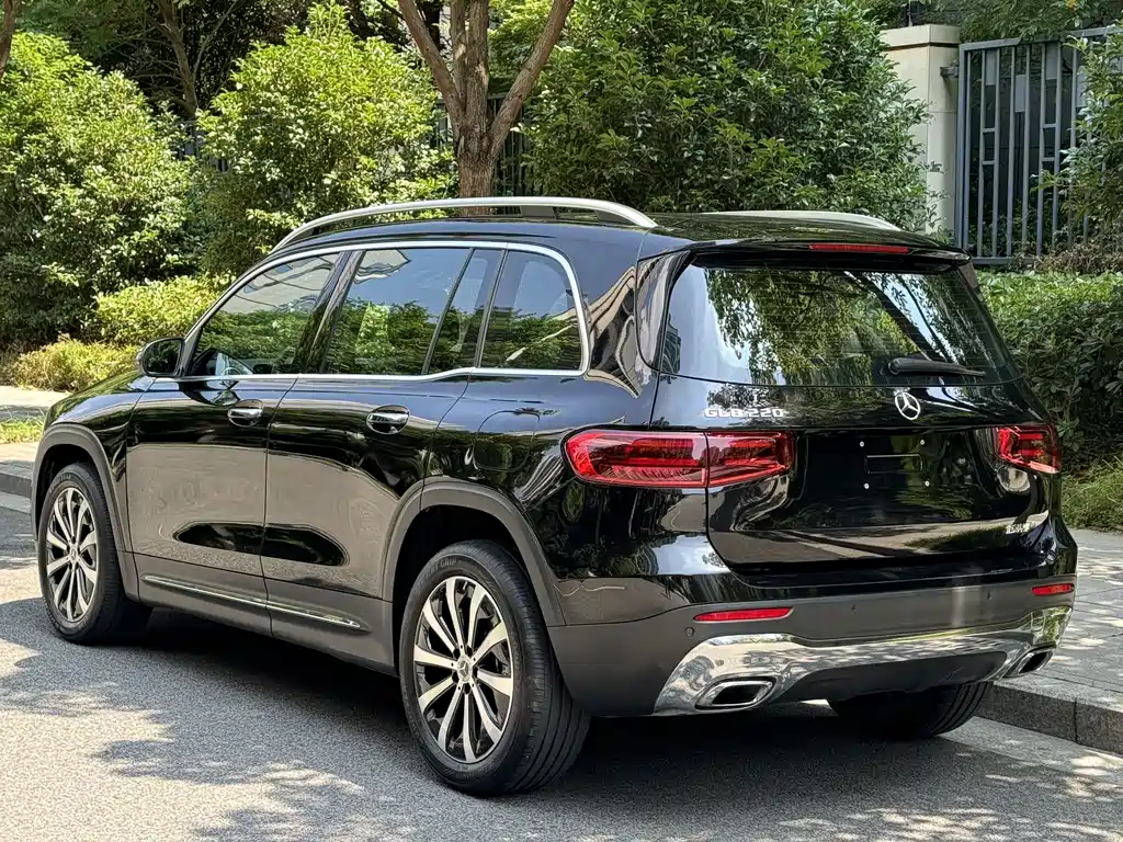 Mercedes-Benz GLB 2025 — фото 5