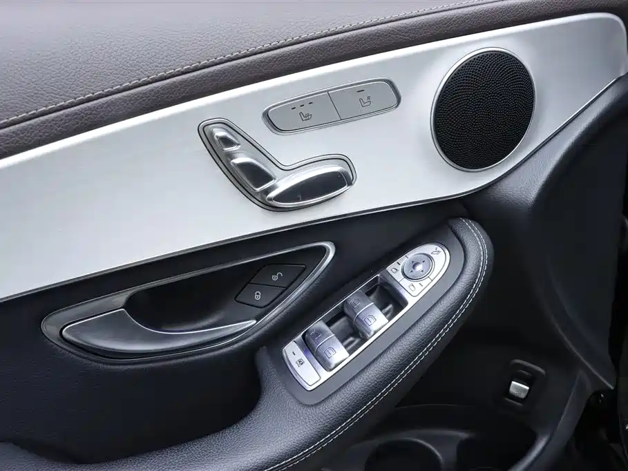 Mercedes-Benz GLC 2021 — фото 12