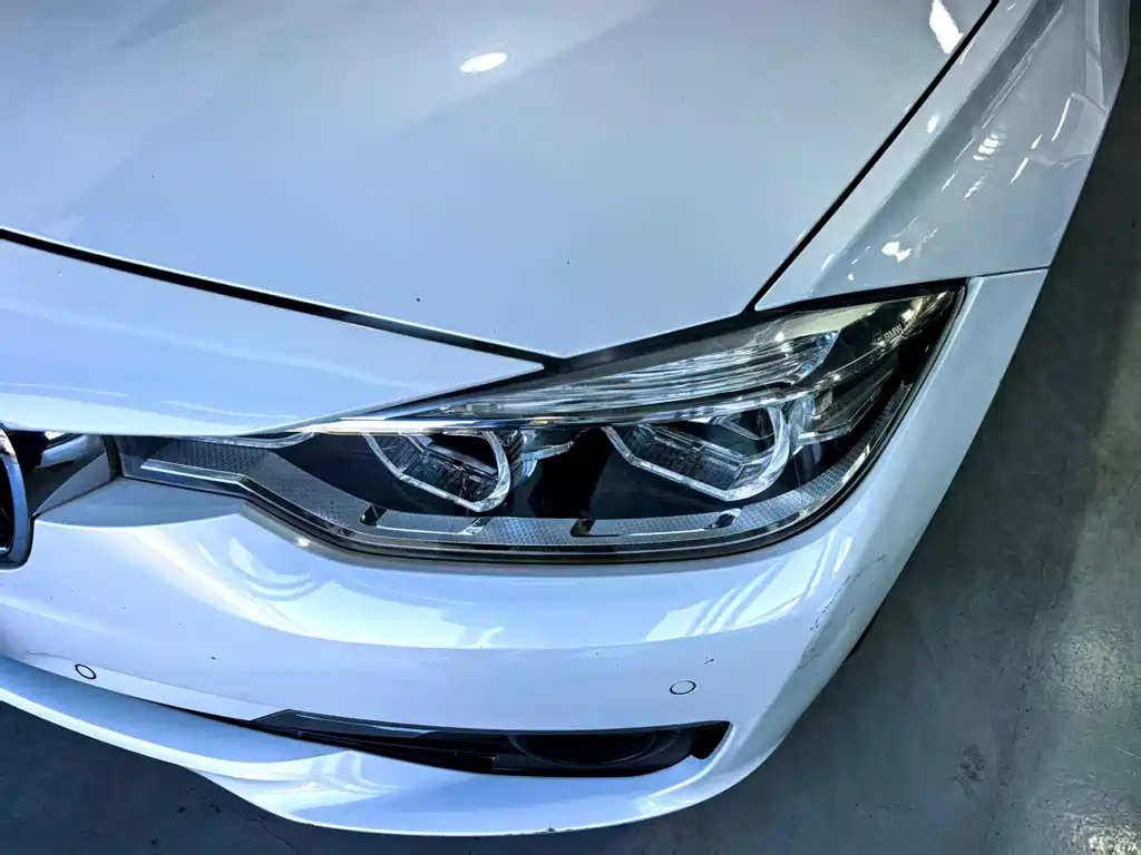 BMW 3 Series 2017 — фото 3