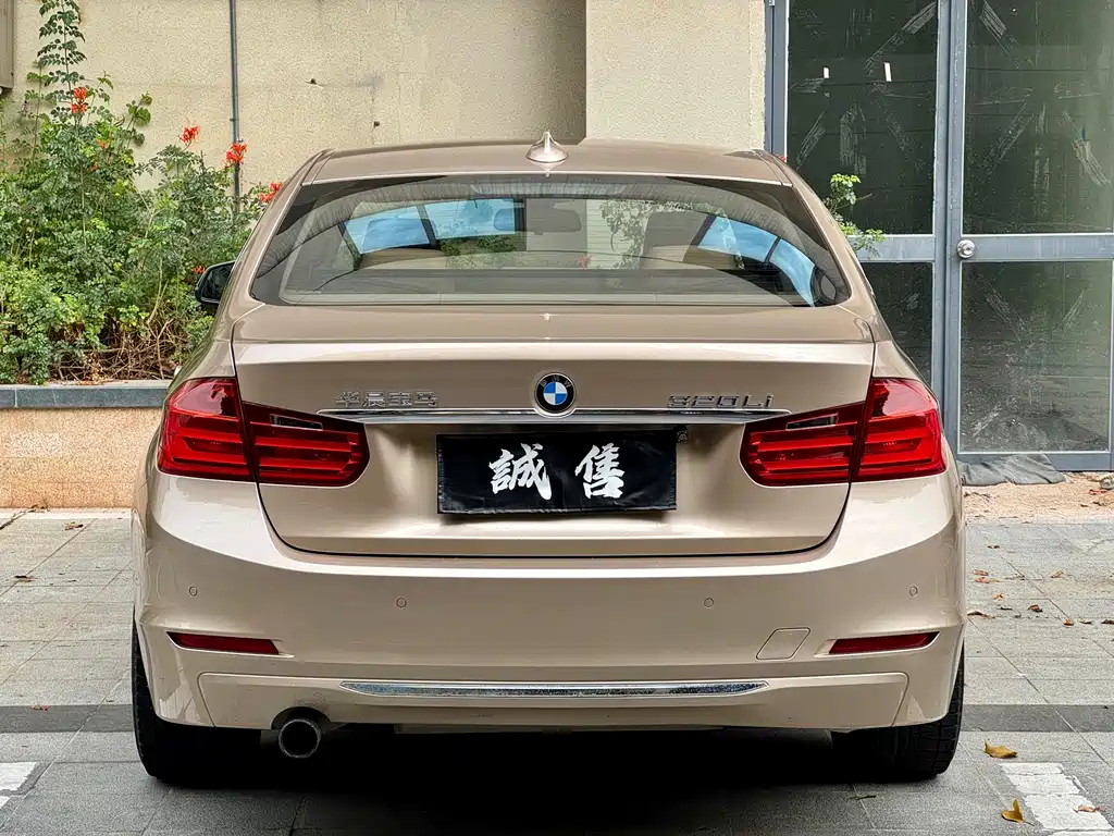BMW 3 Series 2013 — фото 7