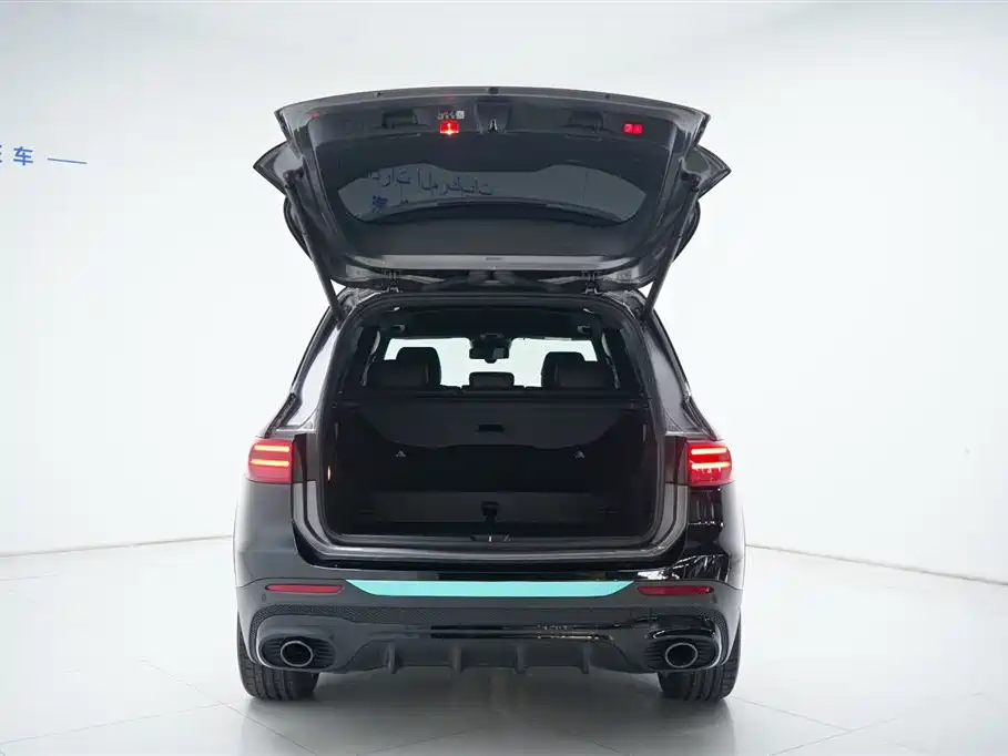 Mercedes-Benz GLB AMG 2024 — фото 22