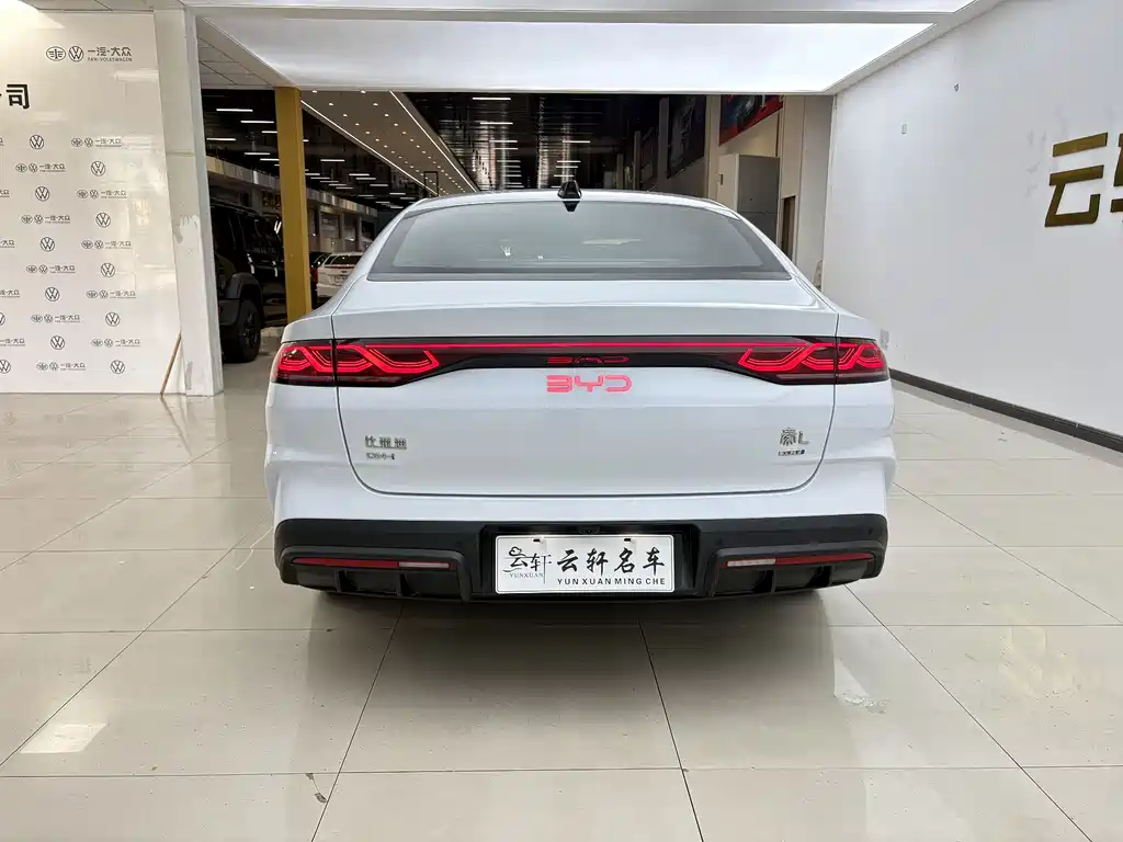 BYD Qin L 2025 — фото 15