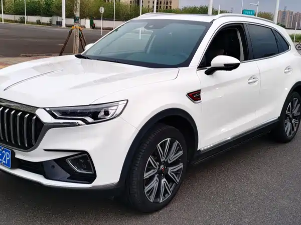 Hongqi HS5 2022