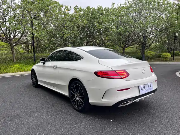 Mercedes-Benz C-Class 2017
