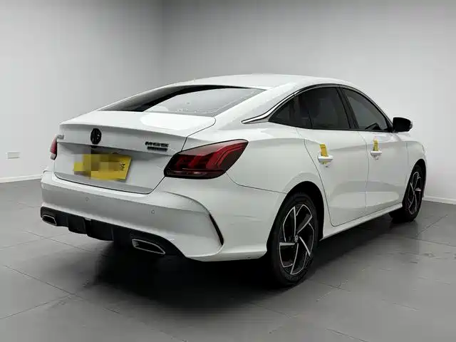 MG MG5 2023