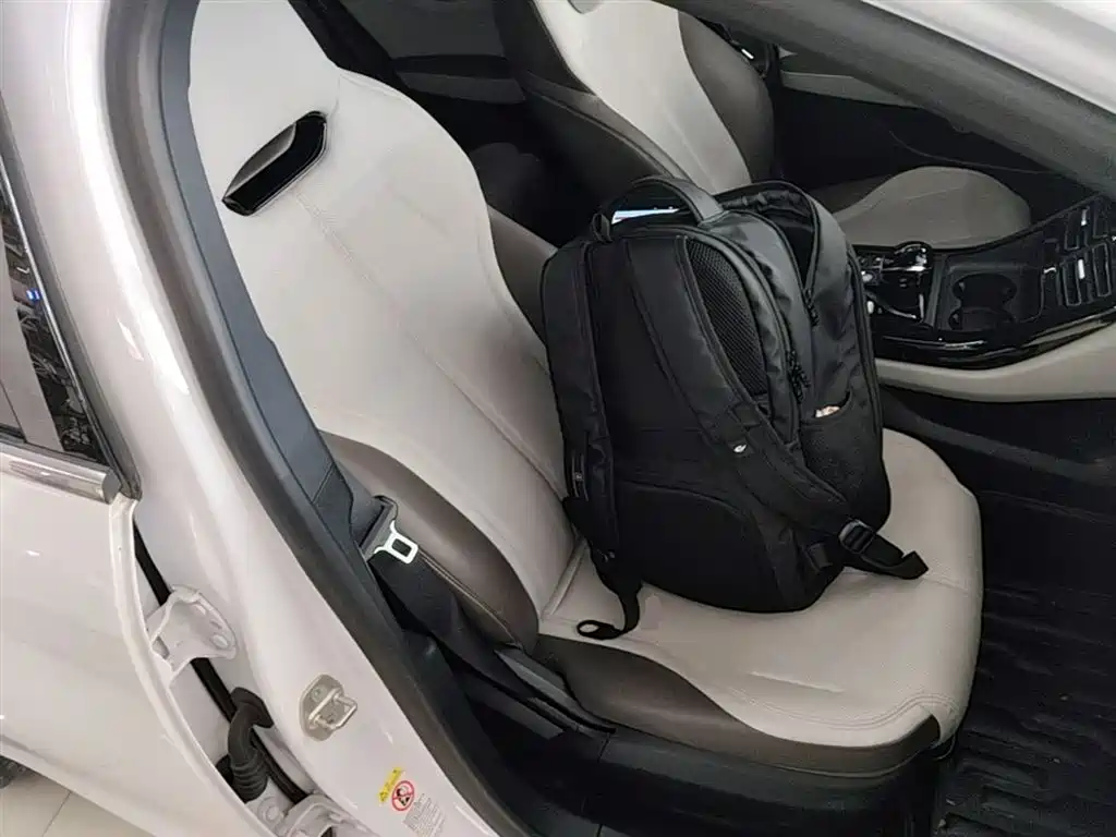 BYD Qin PLUS 2023 — фото 25