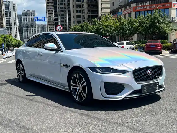 Jaguar XEL 2020