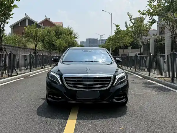 Mercedes-Benz Maybach S-Class 2016