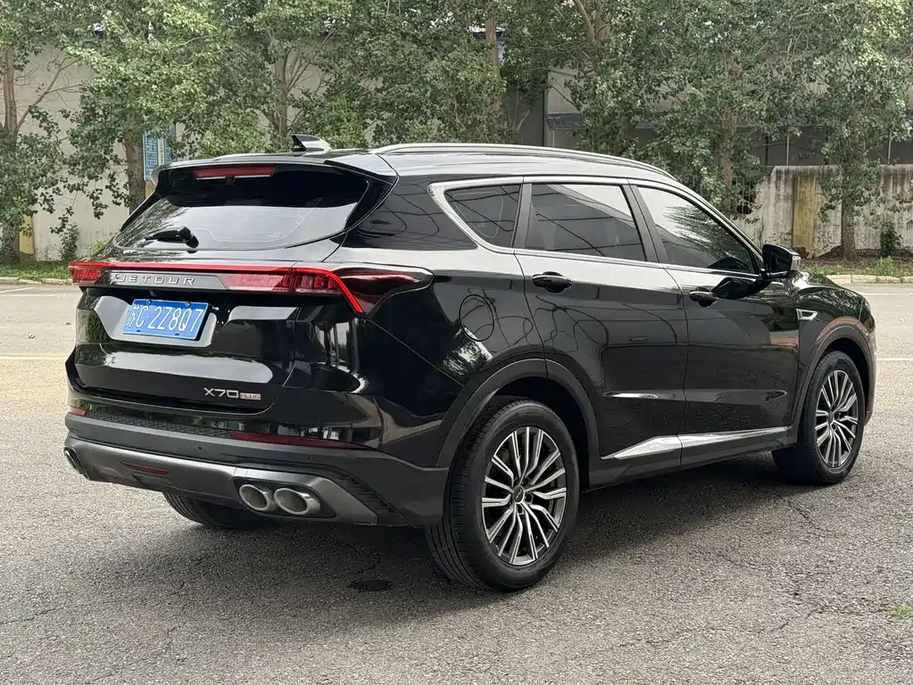 Jetour X70 PLUS 2023 — фото 24