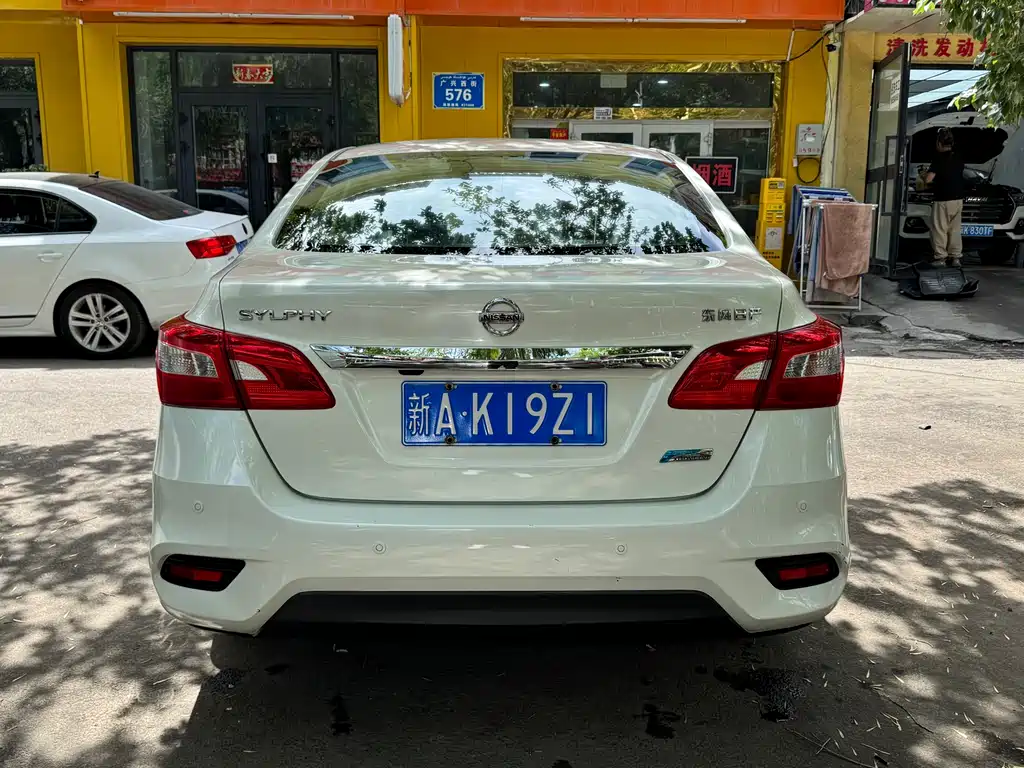 Nissan Sylphy 2018 — фото 4