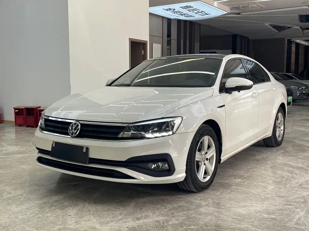 Volkswagen Lamando 2021