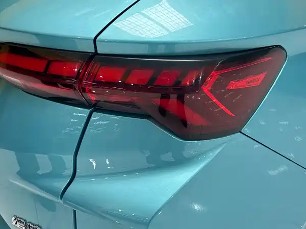 Geely Binyue 2022