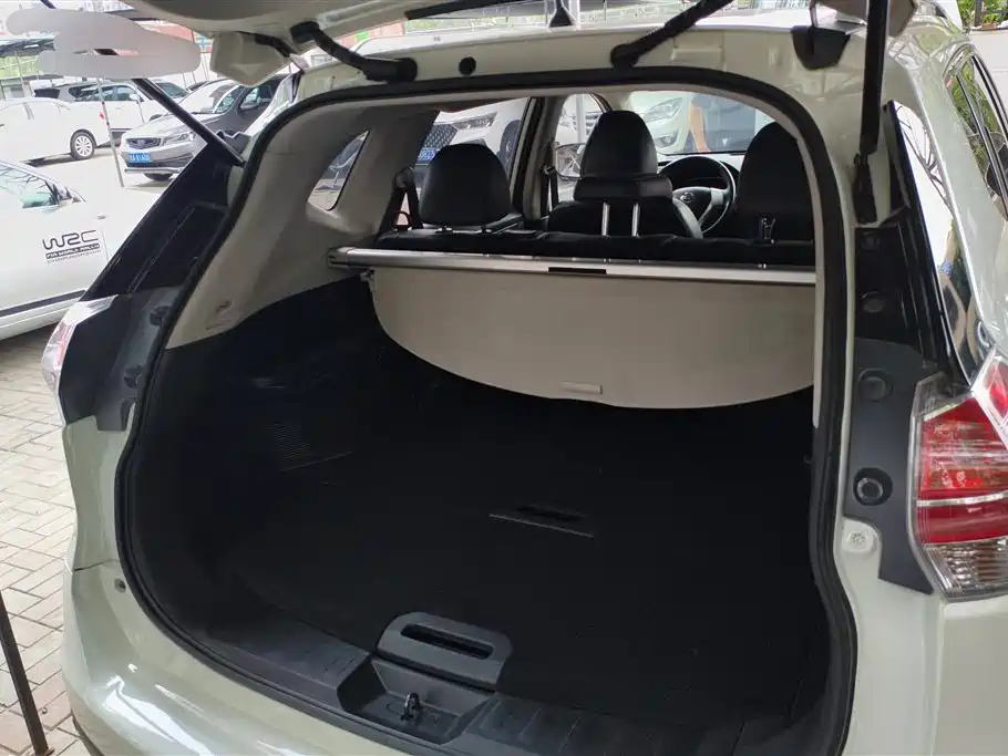 Nissan X-Trail 2015 — фото 4