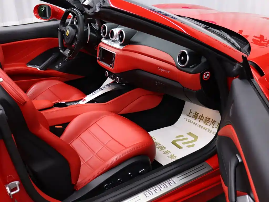 Ferrari California T 2015 — фото 17