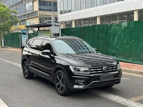 Volkswagen Tiguan L 2021