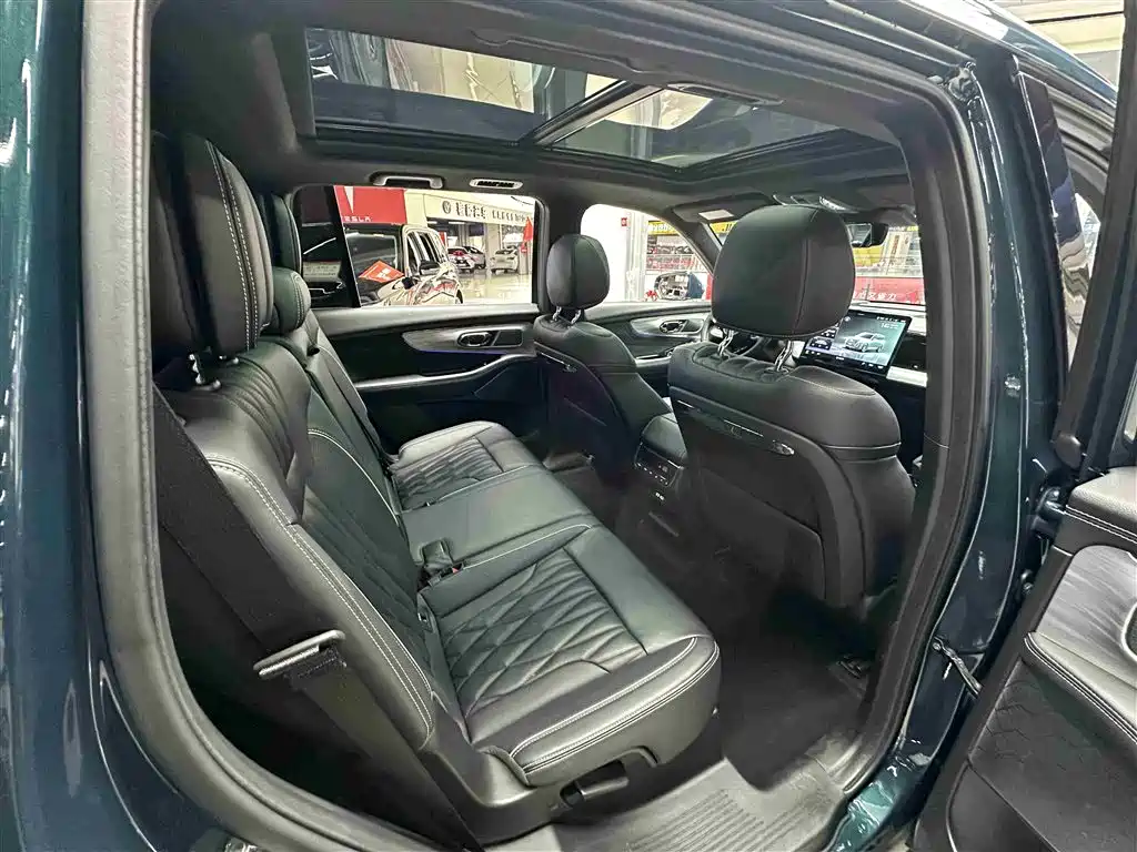 GAC Motor Trumpchi GS8 2022 — фото 33