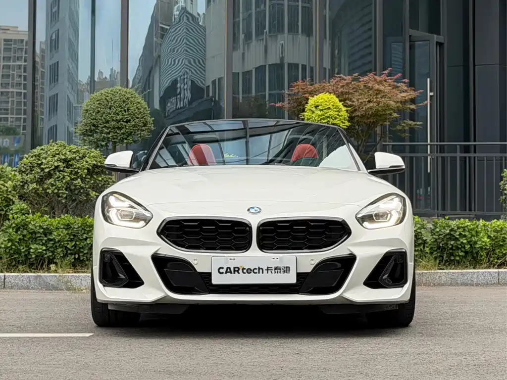 BMW Z4 2024 — фото 2