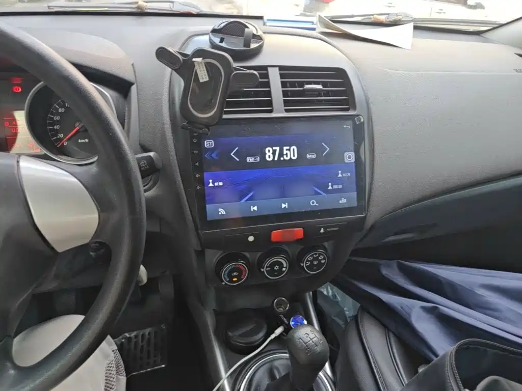 Mitsubishi ASX 2015