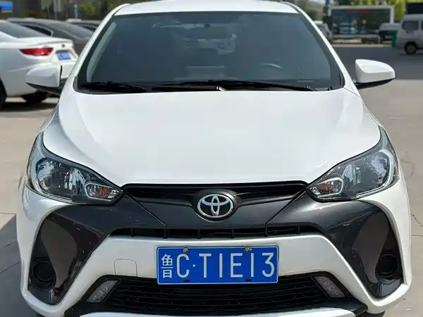 Toyota Yaris L 2020
