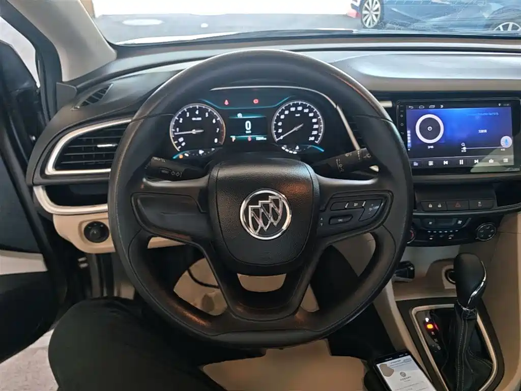Buick Excelle 2016 — фото 11